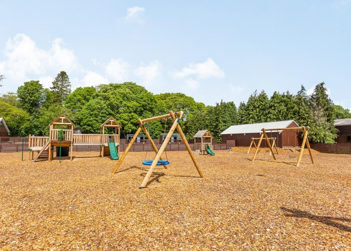 Loch Ness Highland Resort Pods Fort Augustus Bagian luar foto